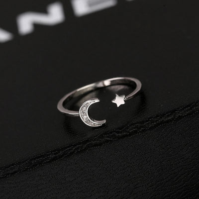 Anillo Abierto de Oro Rosado con Luna y Estrella para Mujer - Cristal Cubic Zirconia - Image 5