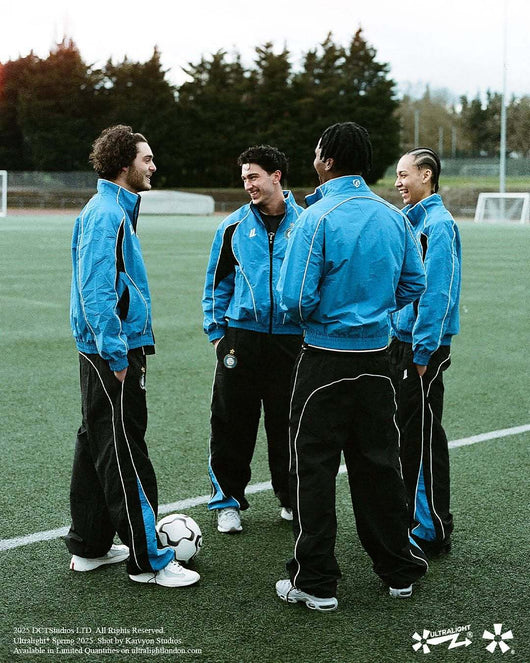 Pantalones Deportivos Casuales con Rayas y Bordado de Equipo - Image 17