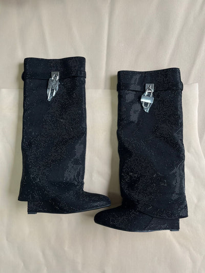 Botas Altas Hasta la Rodilla con Tacón Cuña Súper Alto y Hebilla Tiburón con Strass - Image 33