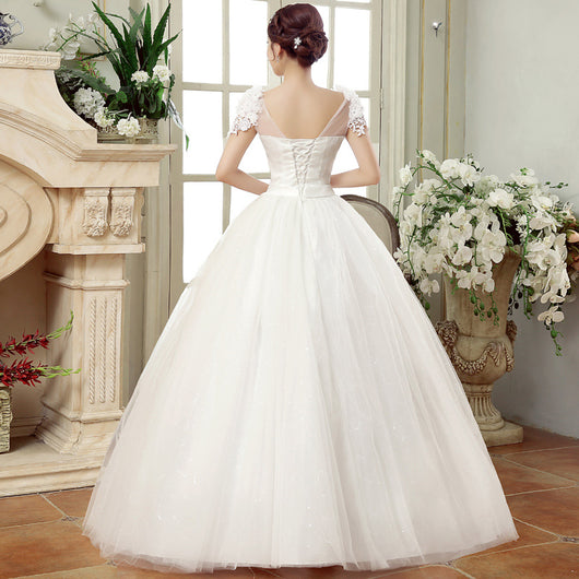 Vestido de Novia Primavera Coreano con Encaje Floral y Hombros Descubiertos - Image 3