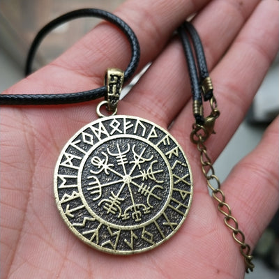 Anillo Amuleto de Runas Vikingas Símbolo Nórdico con Colgante