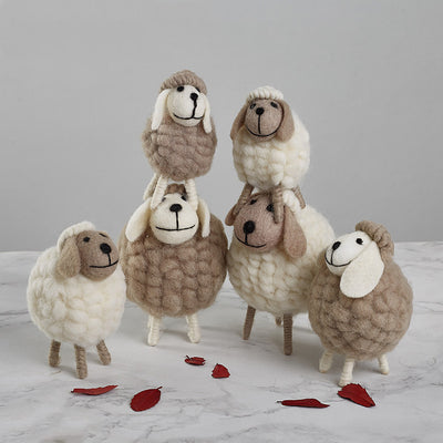 Figuras Decorativas de Fieltro Oveja Miniatura para Fiestas y Decoración del Hogar - Image 12