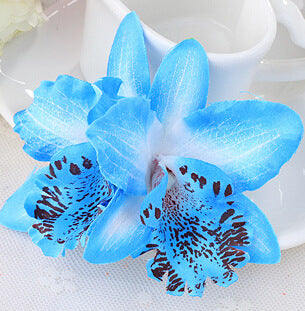Pasador Floral Doble Orquídea Tailandesa para Novia - Accesorio para el Cabello - Image 12