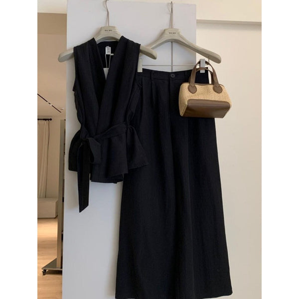 Conjunto Verano Elegante: Blusa sin Mangas Ceñida con Cordones y Pantalón Ancho de Cintura Alta - Image 4