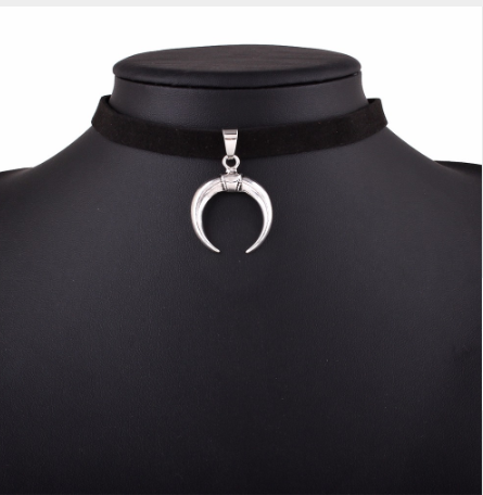 Collar Corto Luna Creciente - Gargantilla Elegante Estilo Europa - Image 5