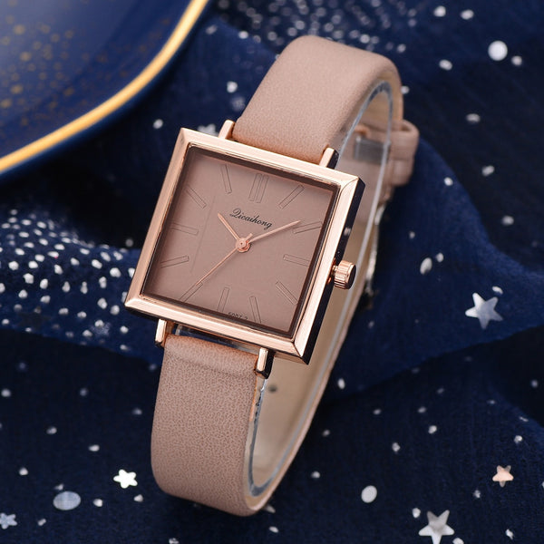 Reloj de Pulsera Cuadrado para Mujer con Cuero Contraído y Cristal