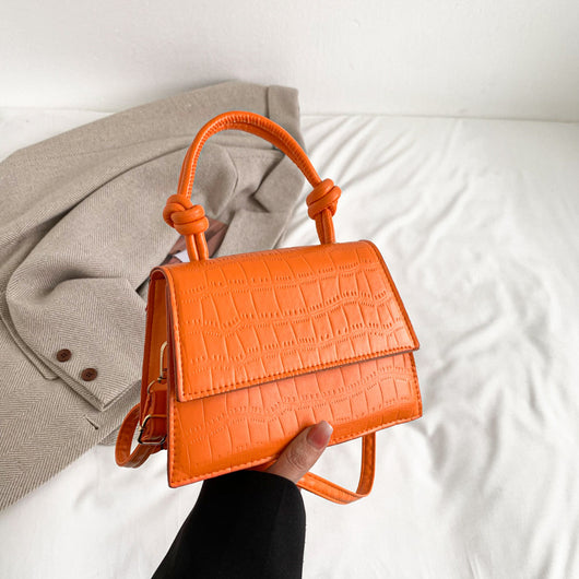 Bolso Axilar Minimalista para Mujer - Diseño Exclusivo y Funcional - Image 14