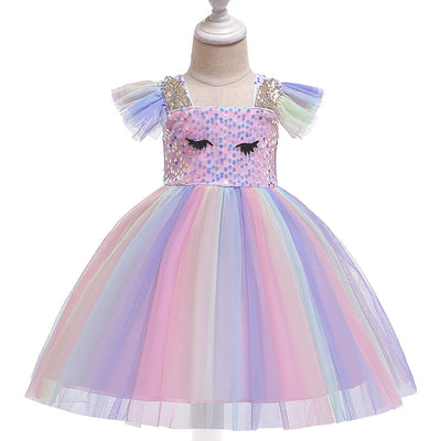 Aretes Decorativos con Diseño de Muñeca y Falda Arcoíris - Image 6