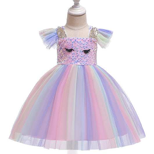 Aretes Decorativos con Diseño de Muñeca y Falda Arcoíris - Image 6