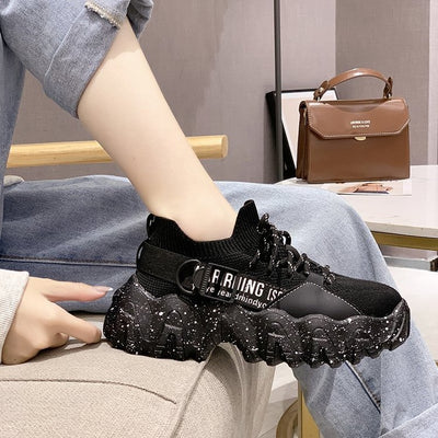 Zapatillas Deportivas Papá con Suela Gruesa y Tejido Volador - Image 9