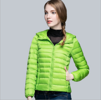 Chaqueta Acolchada Ligera con Capucha para Mujer - Diseño Slim Moderno - Image 6