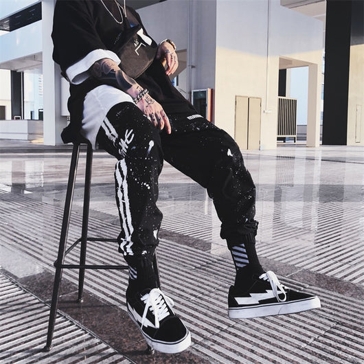Pantalones de Moda y Confort en Tinta Negra para Hombre - Image 8