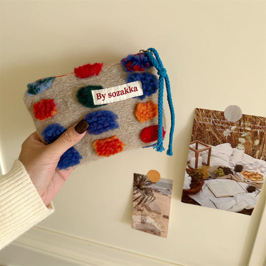 Bolso Bandolera Bucket de Peluche - Portátil y Versátil - Image 6