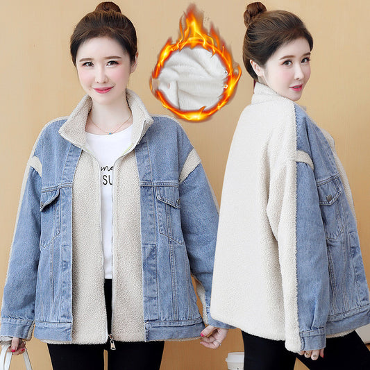 Abrigo de Invierno para Mujer con Lana de Cordero y Detalles de Costura Denim - Image 2