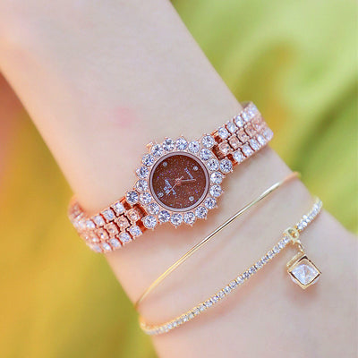 Reloj de Lujo con Cadena Completa de Diamantes - Image 9