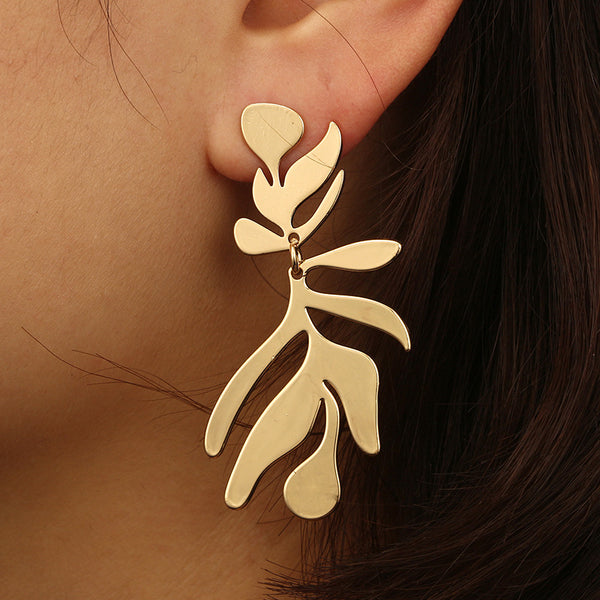 Aretes Hoja de Arce en Aleación