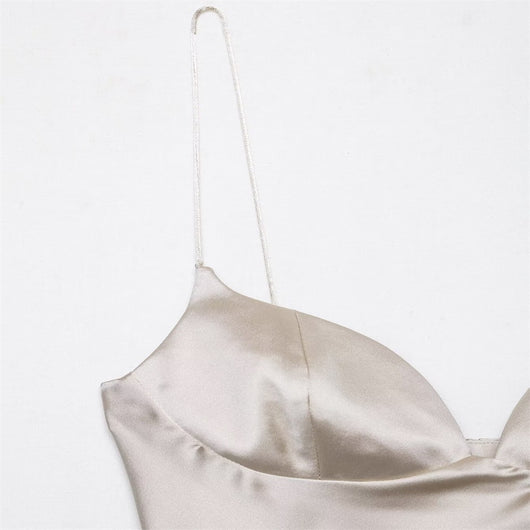 Top Satinado Escotado Corazón Ajustado para Mujer - Image 14
