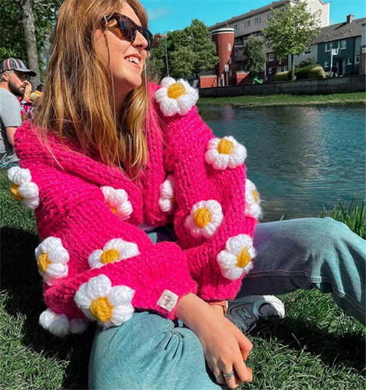 Cardigan Tejido a Mano con Flores 3D - Suéter Crochet Slim para Mujer - Image 7