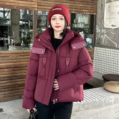 Chaqueta Corta Acolchada con Capucha para Mujer - Image 8