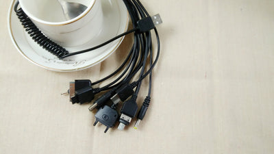 Cable de Carga Multifunción 10 en 1 para Celular - Image 7