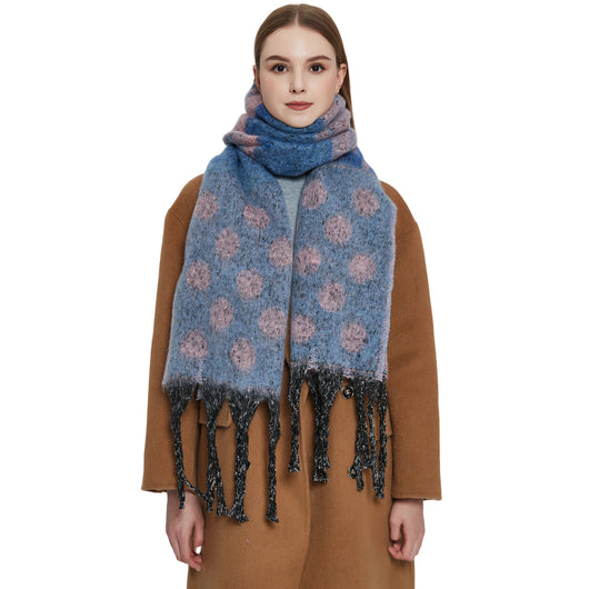 Bufanda Gruesa Jacquard con Lunares y Borlas - Image 4