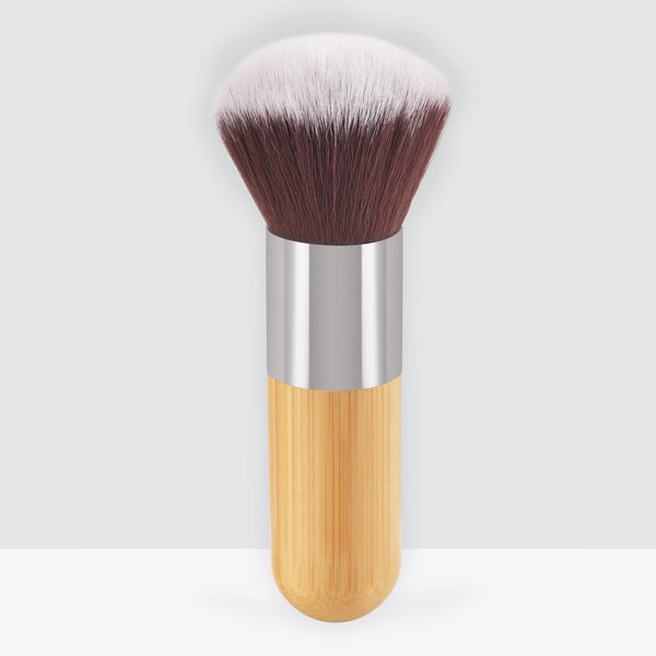 Brocha de Maquillaje Plana con Mango de Bambú - Image 2