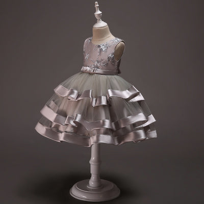 Vestido Infantil con Mangas Abullonadas y Bordados Delicados - Image 19