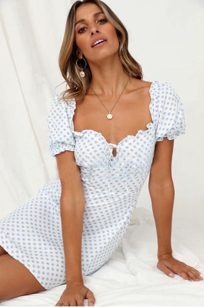Vestido Playero Retro con Cuello Cuadrado y Mangas Abullonadas - Image 8