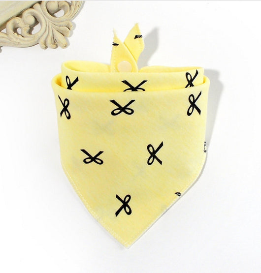 Babero Triangular de Algodón con Diseño Infantil y Doble Botón - Image 21