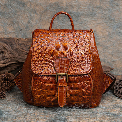 Mochila de Cuero Grabado Estilo Retro - Image 6