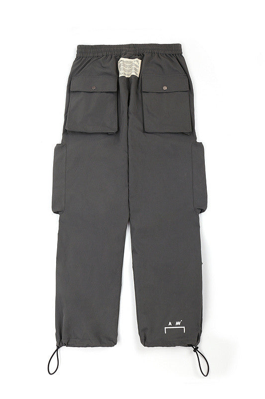Pantalones de trabajo funcionales con bolsillos de herramientas