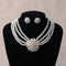 Conjunto de Joyería Nupcial Lujo: Collar y Aretes de Perlas con Flores TL060