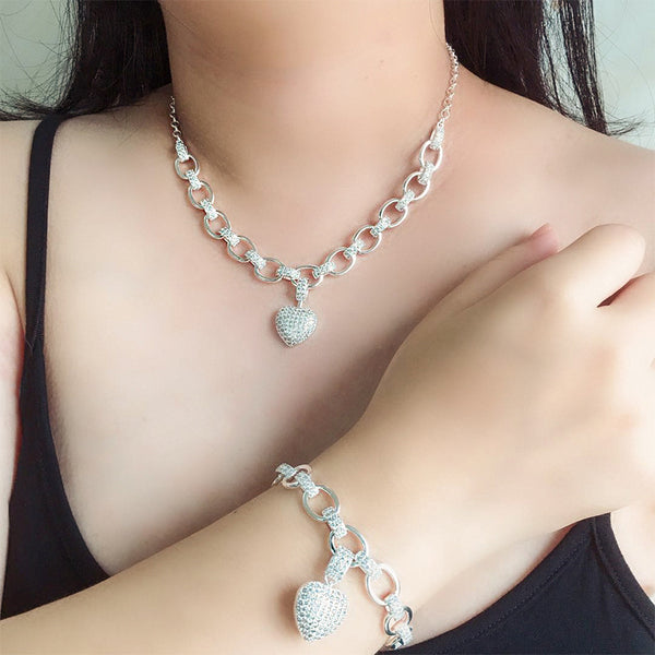 Collar Corazón Doble con Dije Amoroso