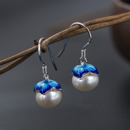 Aretes de Plata 925 con Perla de Agua Dulce Diseño Loto Tailandés - Image 5