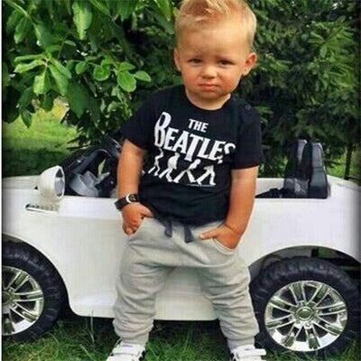 Conjunto Infantil de Dos Piezas con Estampado de Letras - Camisa y Pantalón