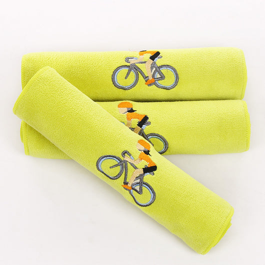 Toalla Deportiva Bordada Premium - Image 12
