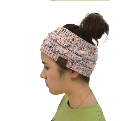 Gorro Tejido Invierno para Mujer con Agujero para Coleta - Beanie Cálido de Punto Trenzado - Image 9