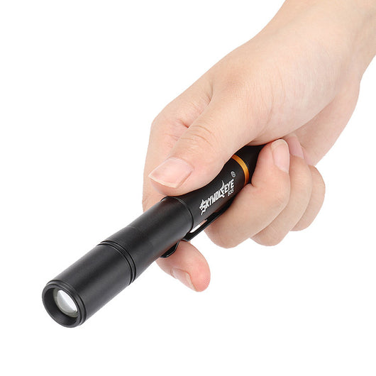 Linterna LED Portátil en Forma de Bolígrafo - Luz Blanca y Amarilla - Image 4