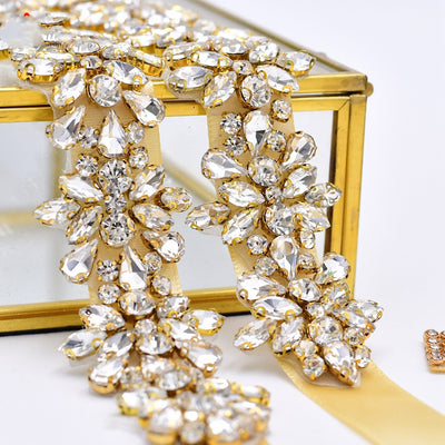 Cinturón de Lujo Artesanal con Strass y Lentejuelas - Image 4