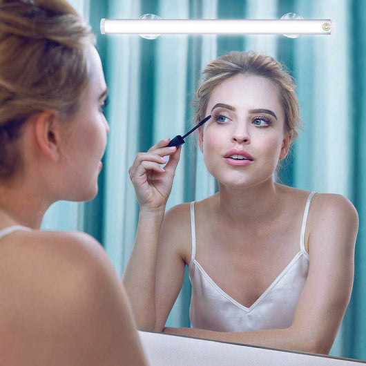 Lámpara LED de Relleno USB Recargable con Ventosa para Baño y Maquillaje - Image 2