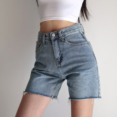 Shorts de Mezclilla con Ruedo Deshilachado