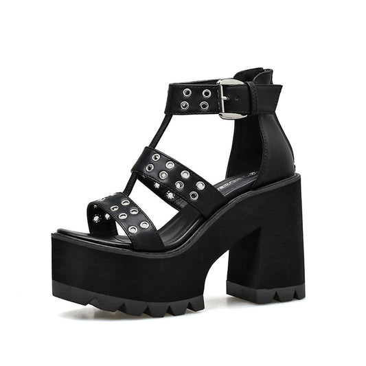 Sandalias Stiletto con Remaches