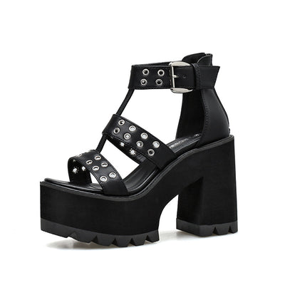 Sandalias Stiletto con Remaches