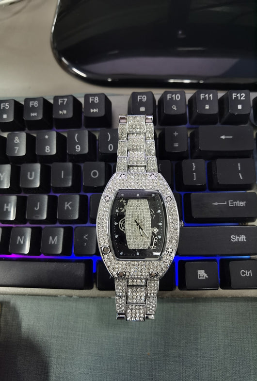 Reloj de Cuarzo Hip Hop Diseño Minimalista con Diamantes a Juego - Image 19