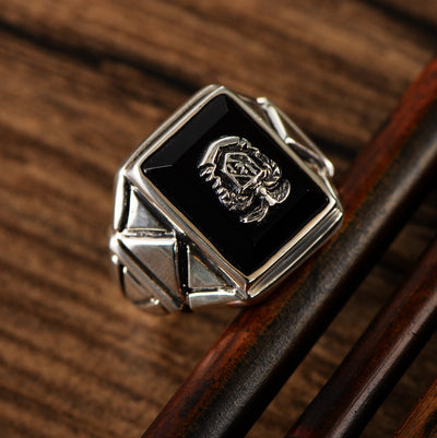 Anillo de Plata Ley 925 con Ágata Negra para Hombre - Diseño Dominante Azul Marino - Image 12