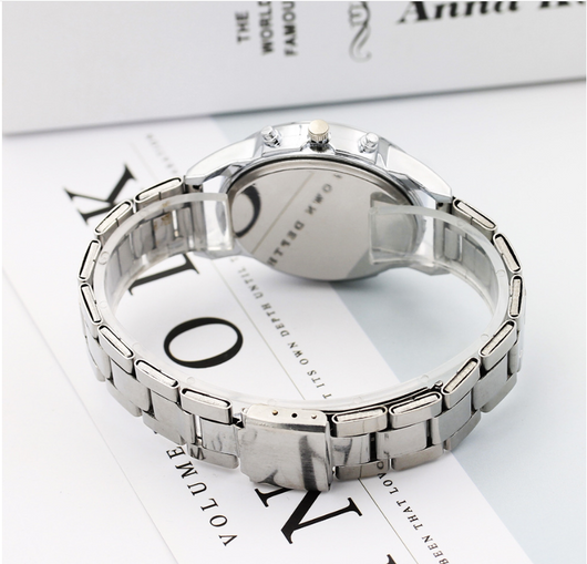 Reloj de Acero Blu-ray con Pulsera Metálica - Image 8