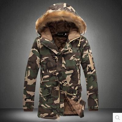 Abrigo Acolchado Camuflaje con Cuello de Piel Sintética - Image 4