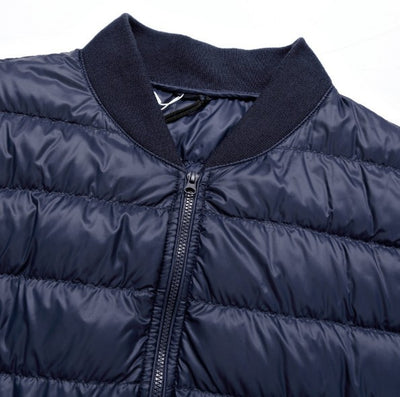 Chaqueta de Plumas para Hombre con Cuello Alto y Corte Moderno - Image 12