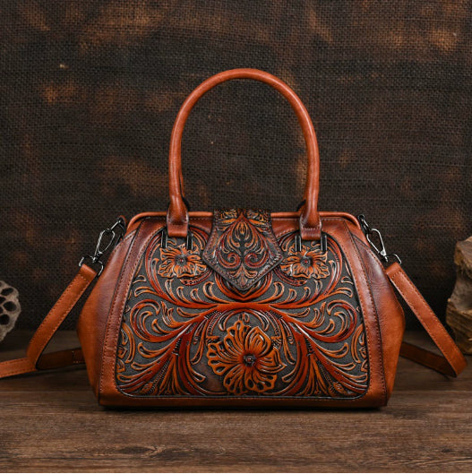 Bolso de Cuero Artesanal Tallado para Mujer con Diseño Asimétrico - Image 13
