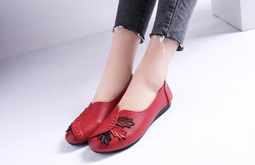 Zapatos cómodos para mamá con bordados elegantes - Image 9